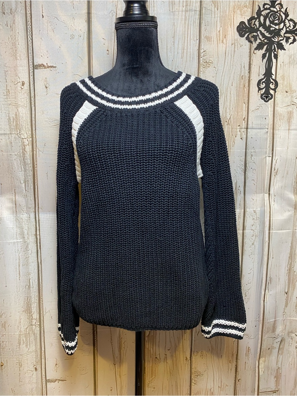 525 America Black and White Crew Knit Sweater Sz-Youth L